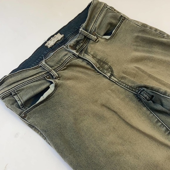 Free People Low Rise Rustic Skinny Ankle Jeans size 27 - Picture 8 of 10
